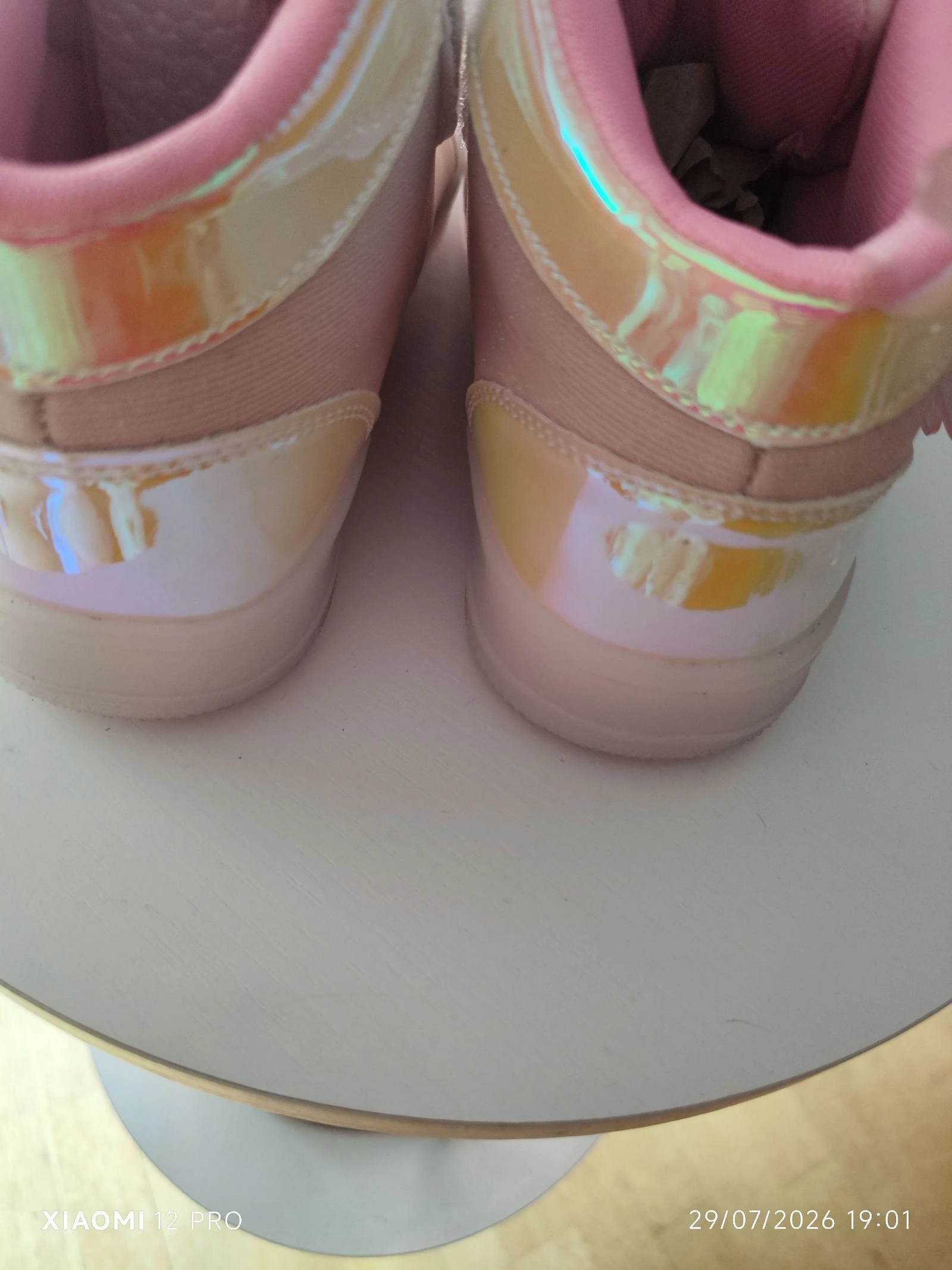 High-top sneakers with LED lights and wings (New) – Size 37 – photo 5